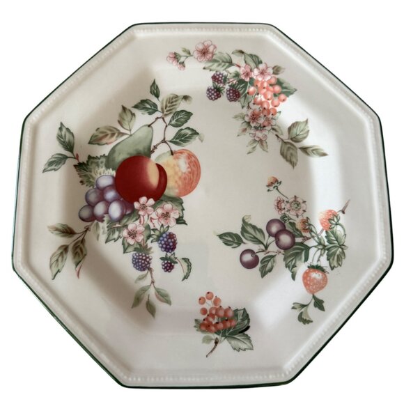 Johnson Brothers FRESH FRUIT Dinner Plates England Porcelain Octagonal Set Of 2 - Picture 3 of 13